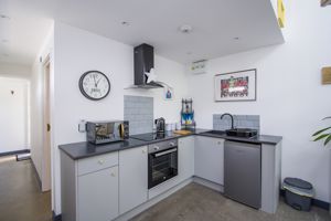 Photo 26- click for photo gallery